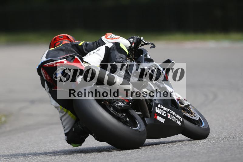 /24 08.06.2025 TZ Motorsport ADR/Gruppe gelb/330